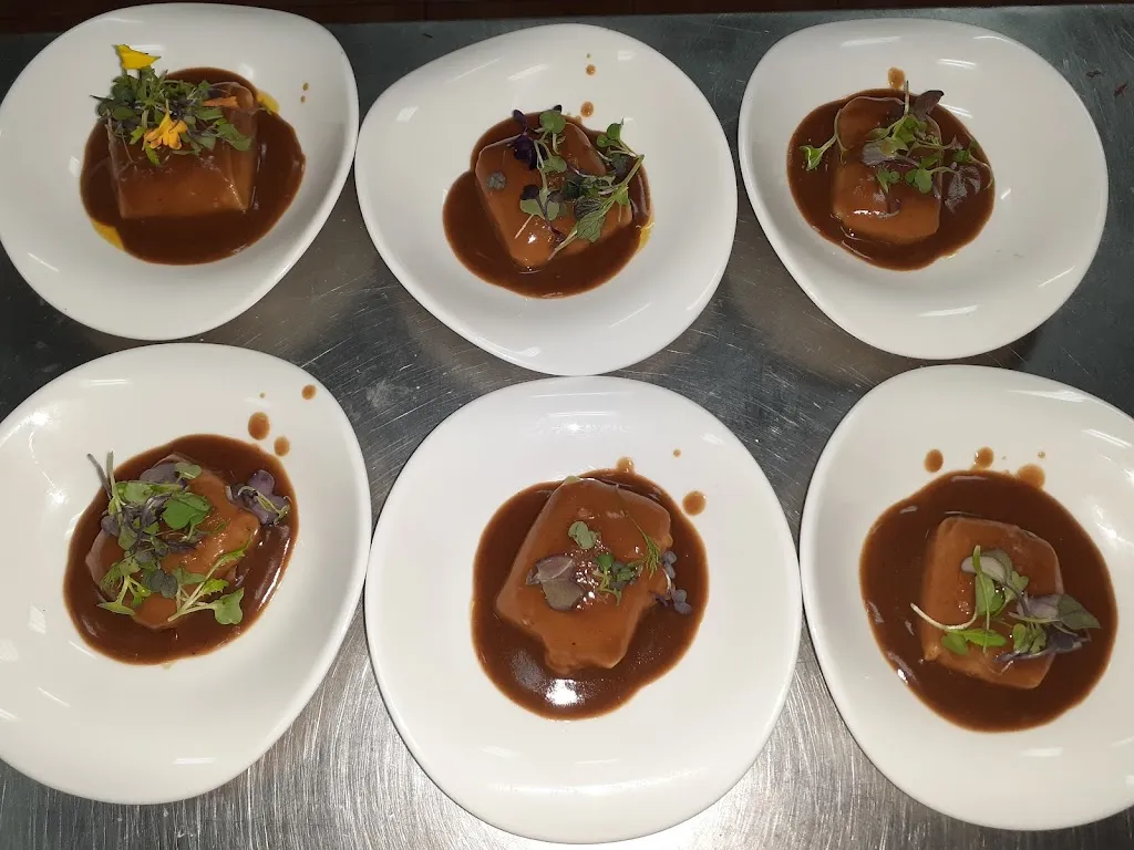 Bar Restaurante Los Poyales_Traíd_slider_image_2