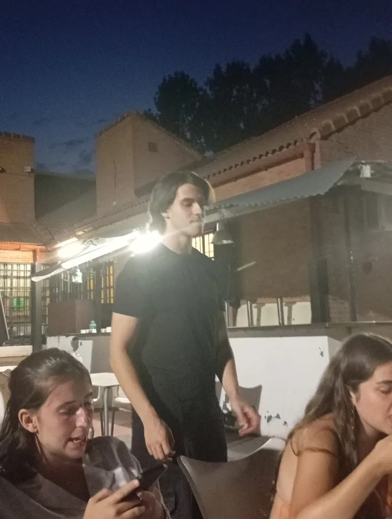 Adrian Crespo_TERRAZA EL CIRCULO DE LAS CASTILLAS_Torrejón del Rey_recensione