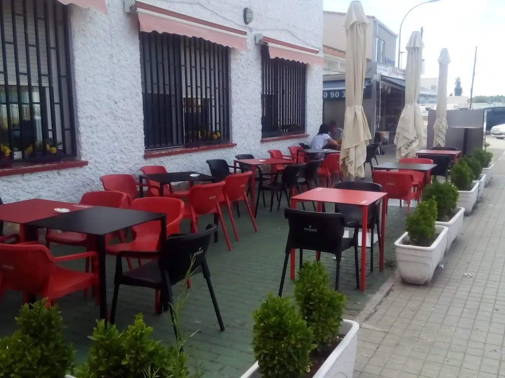 Bar Restaurant El Casino restaurant in Torrejón del Rey