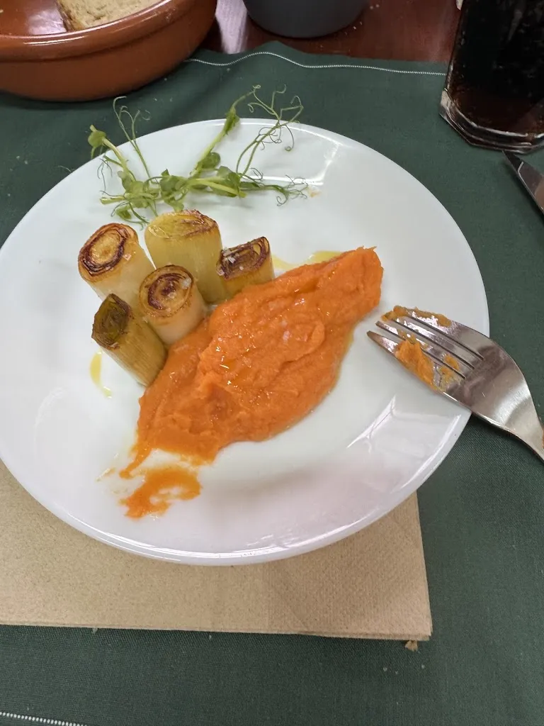 Roxana Juliana Gomez Linares_Bar El Chorro_Valdesotos_review