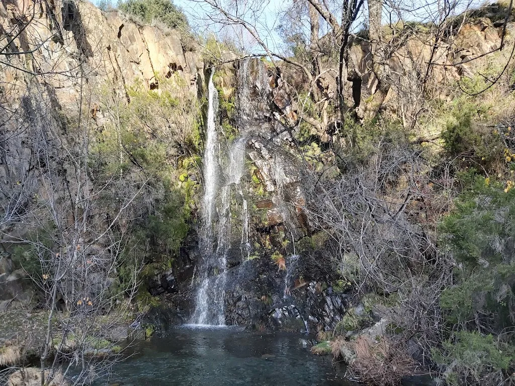 El Chorro de Valdesotos_Valdesotos_slider_image_3