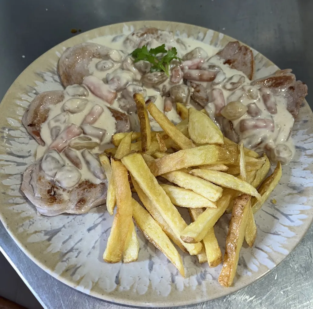 Christian Mena_Ventana del Valle_Valdeavellano_review