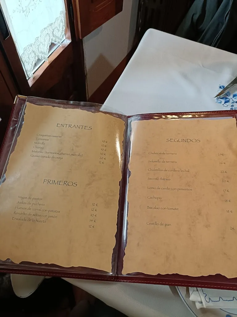 Menu_Mesón Los Cantos_Valverde de los Arroyos_image_1