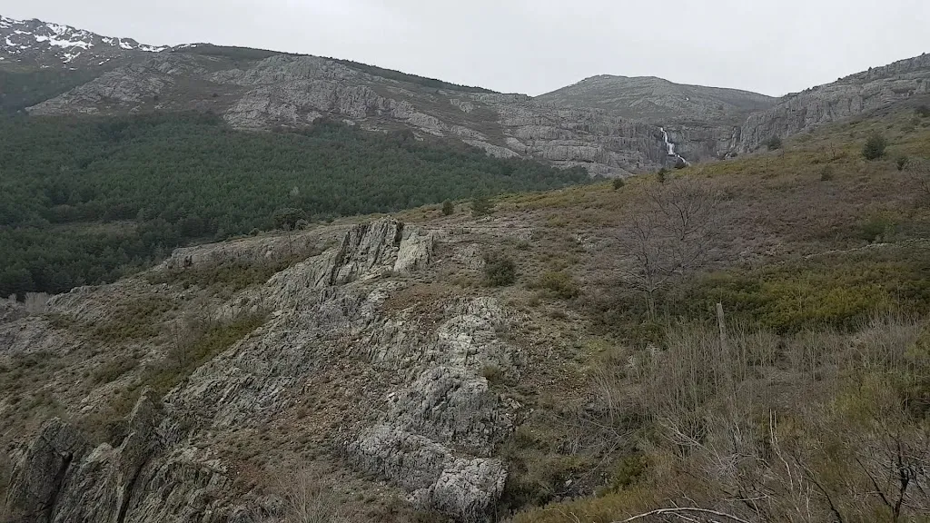 Mesón Los Cantos_Valverde de los Arroyos_slider_image_2