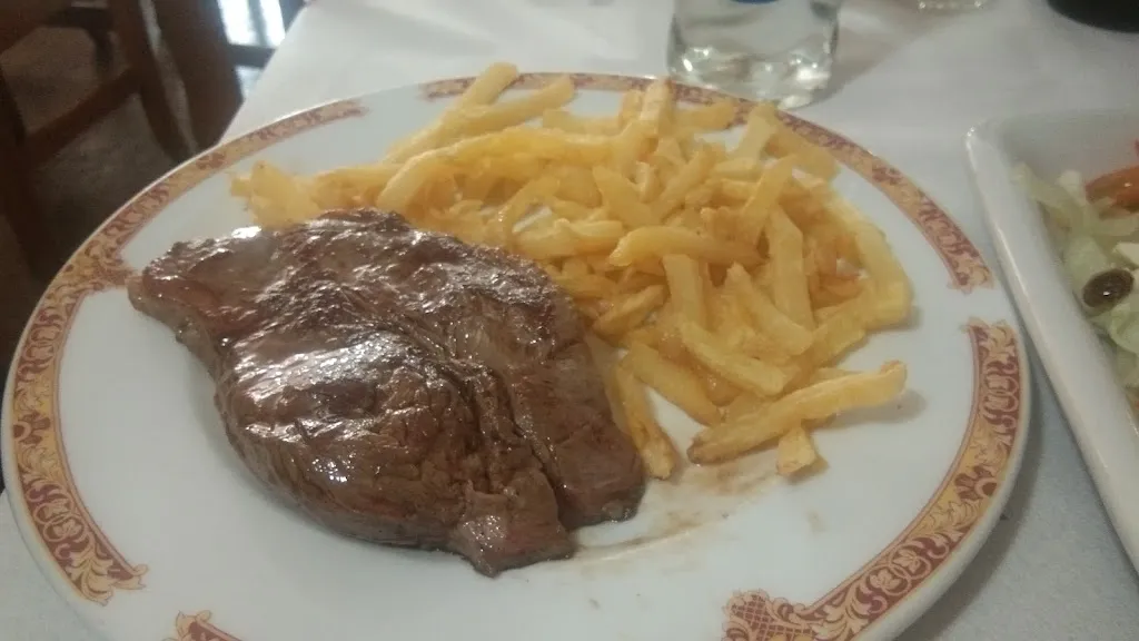 Raki Márquez_Restaurante El Pely_Villanueva de Argecilla_review