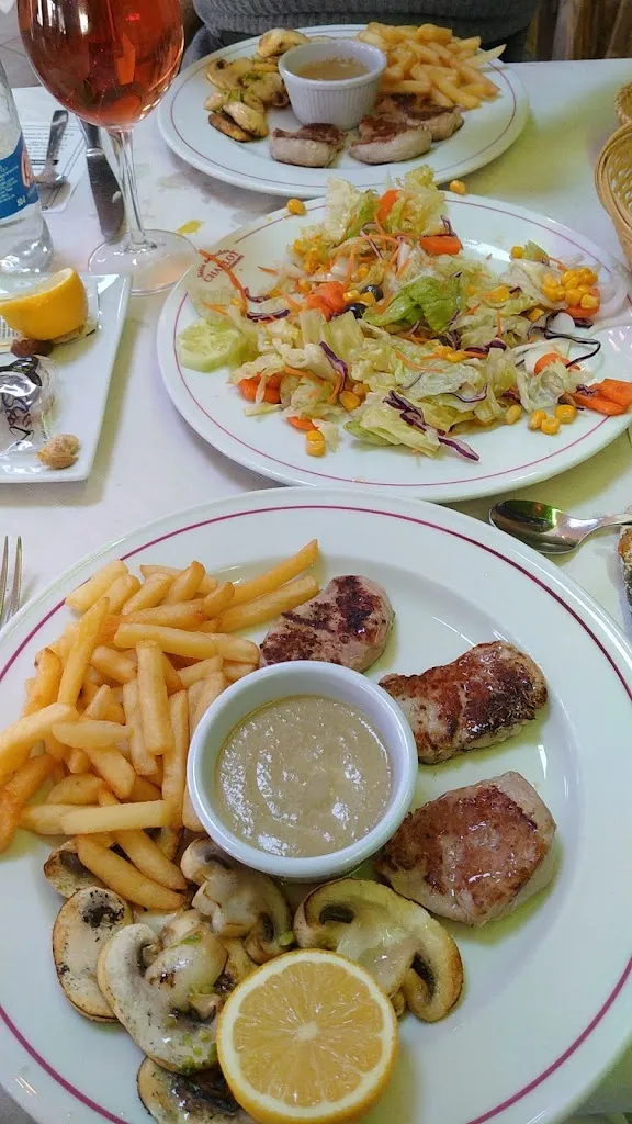 Robin Eastman_Restaurante Charlot_Benejúzar_review