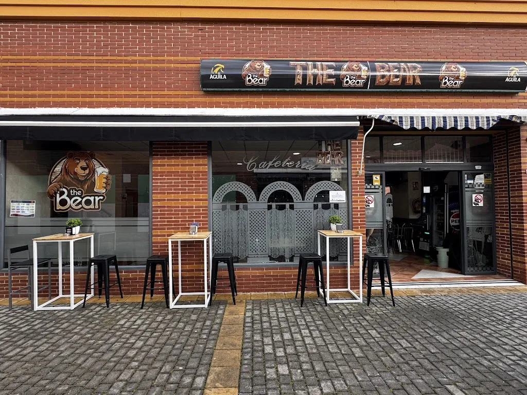 The Bear restaurant in Villanueva de la Torre
