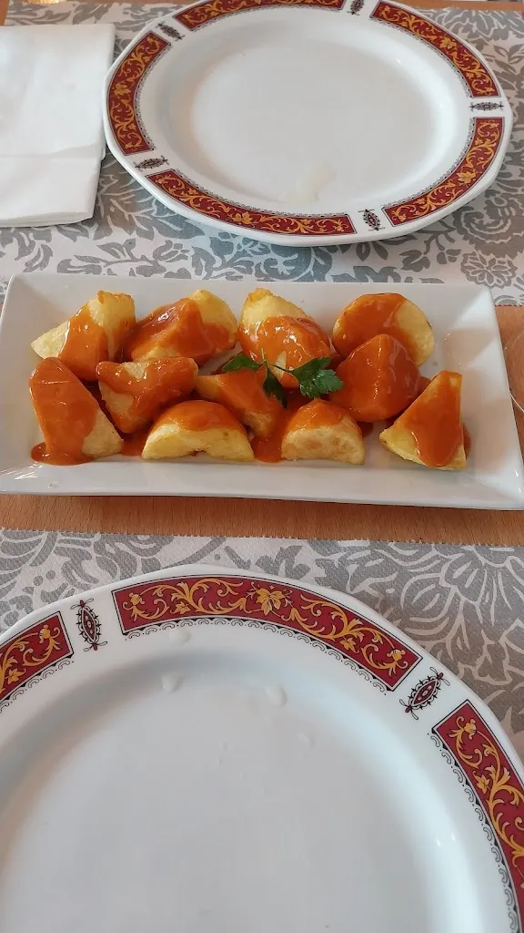 Saluqui Paya Gomez_Bodegón Francachela_Viñuelas_review