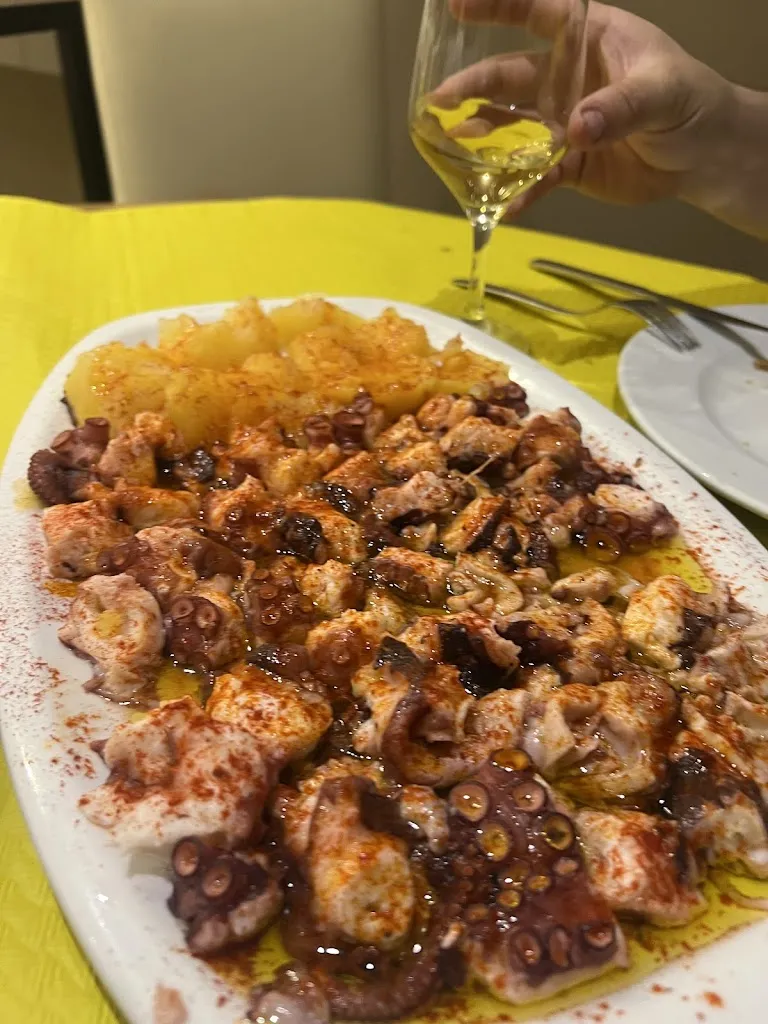 The Mary Carmen Restaurant_Viñuelas_slider_image_3