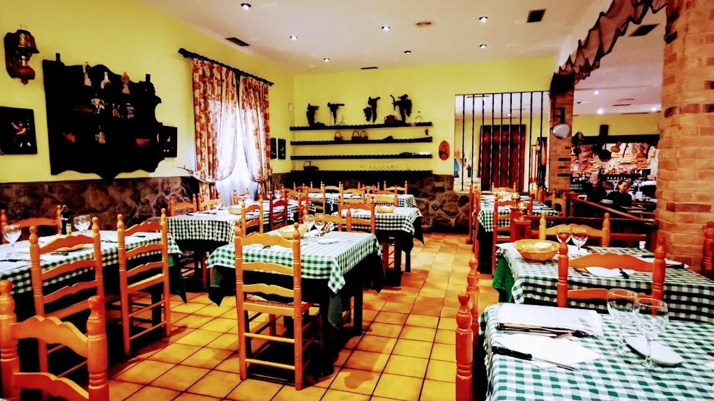 Restaurante Trattoria Pizzería Trastevere restaurant in Viñuelas