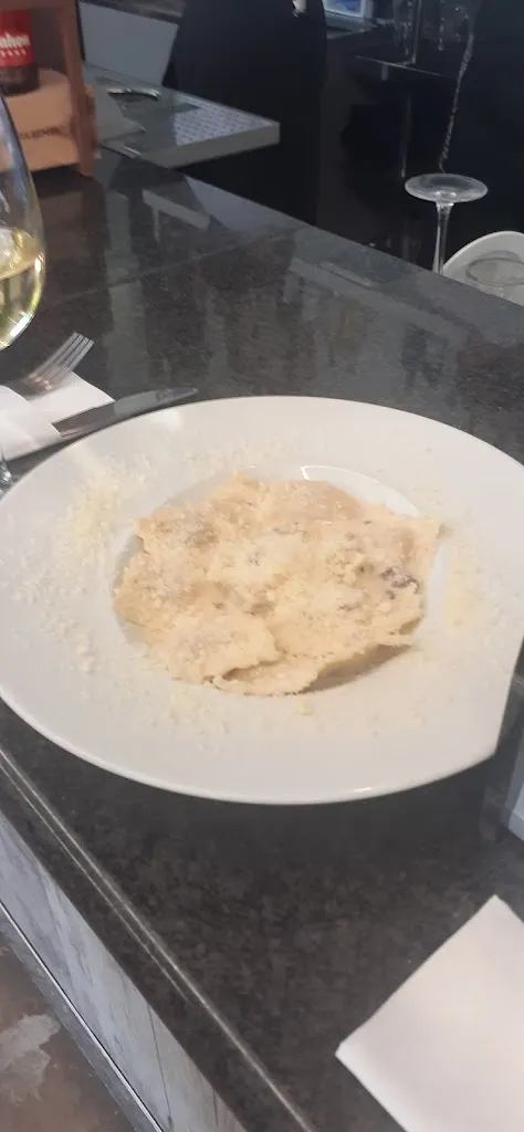 Terry Traylor_Punto Caliente Restaurante_Benejúzar_review