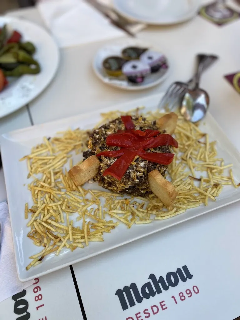 Rafael Ruiz_BERNAR_Viñuelas_recensione