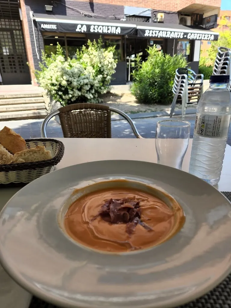 Raquel P.M._Restaurante La Esquina Tres Cantos_Viñuelas_recensione