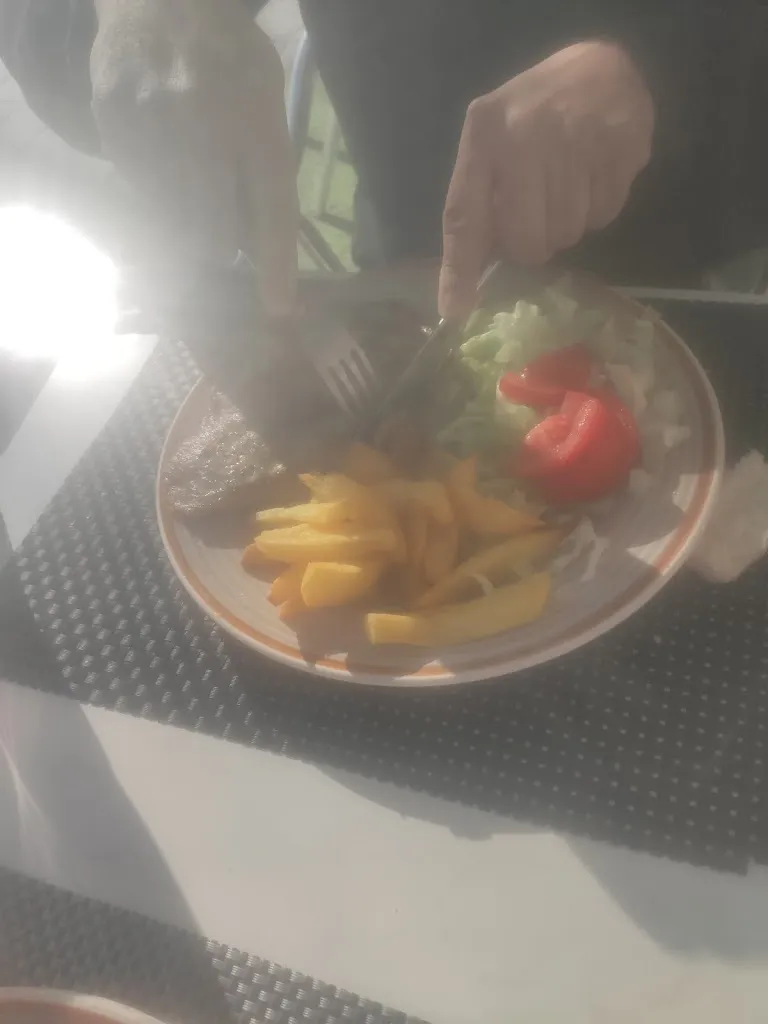 Dani Mayoral_Restaurante La Esquina Tres Cantos_Viñuelas_recensione