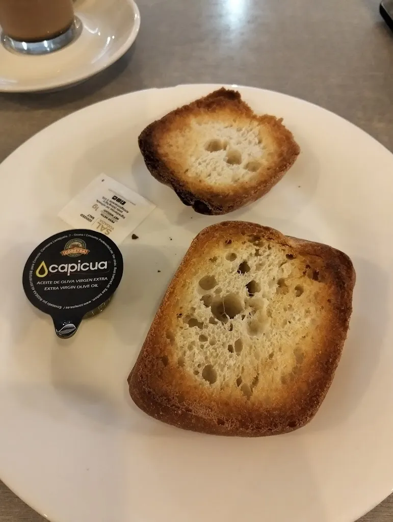 Rosa Rosae_HOSTAL RESTAURANTE BAR TARACENA_Yunquera de Henares_review