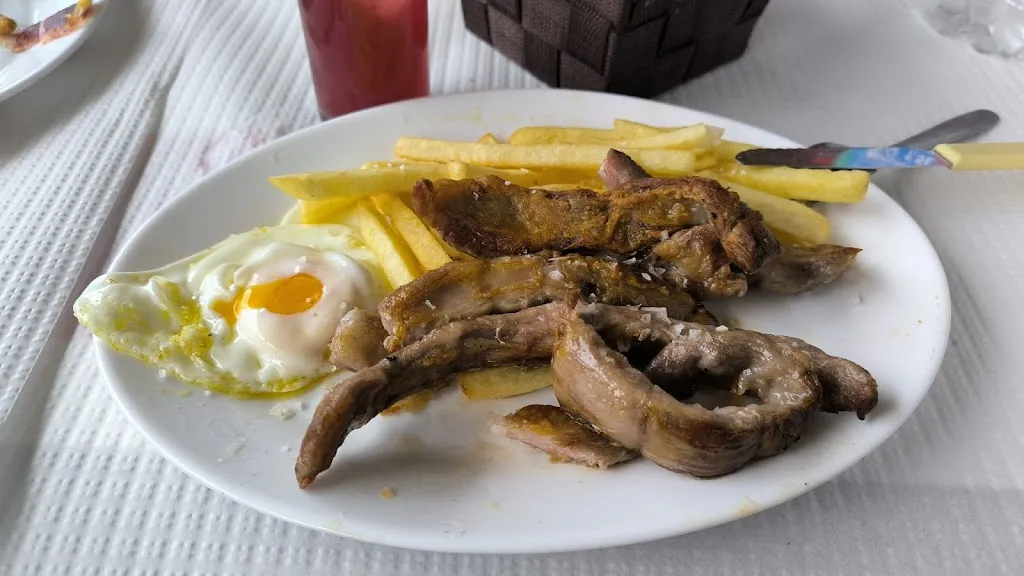 Rafael M.P._BAR LAS LAJITAS_Aroche_review