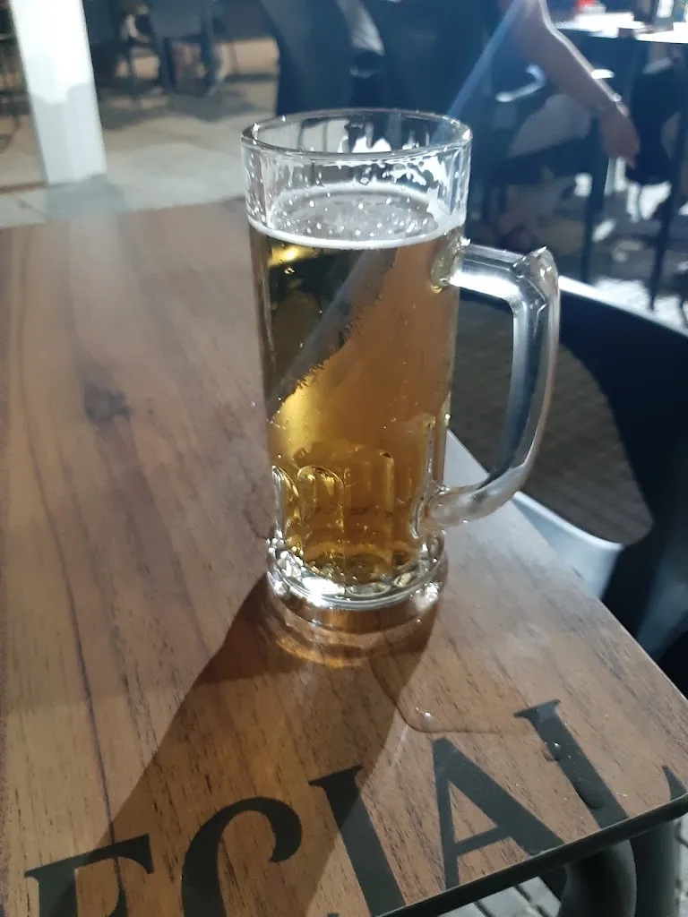 Howard Roche_Montaditos y tapas la enrama_Aljaraque_review