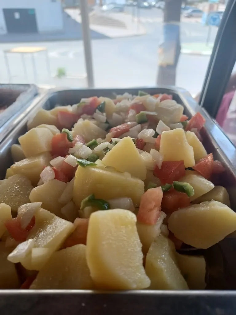 Montaditos y tapas la enrama_Aljaraque_slider_image_1