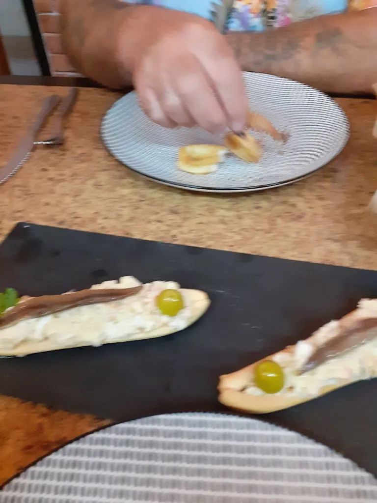 Menu_MESÓN - CAFETERÍA ROCA_Benejúzar_image_4