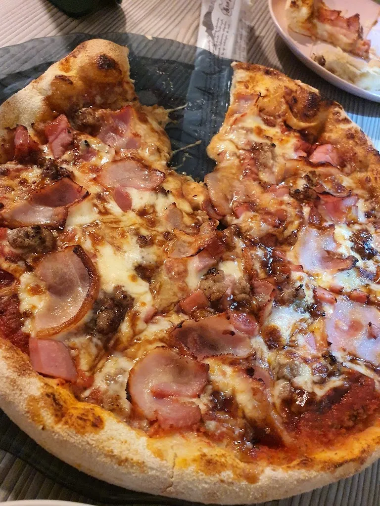 Pizzería Río Rosso - Aljaraque restaurant in Aljaraque