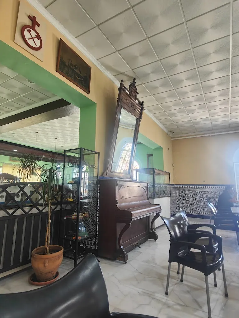 Yolanda_Casino company Minero de Corrales_Aljaraque_avis