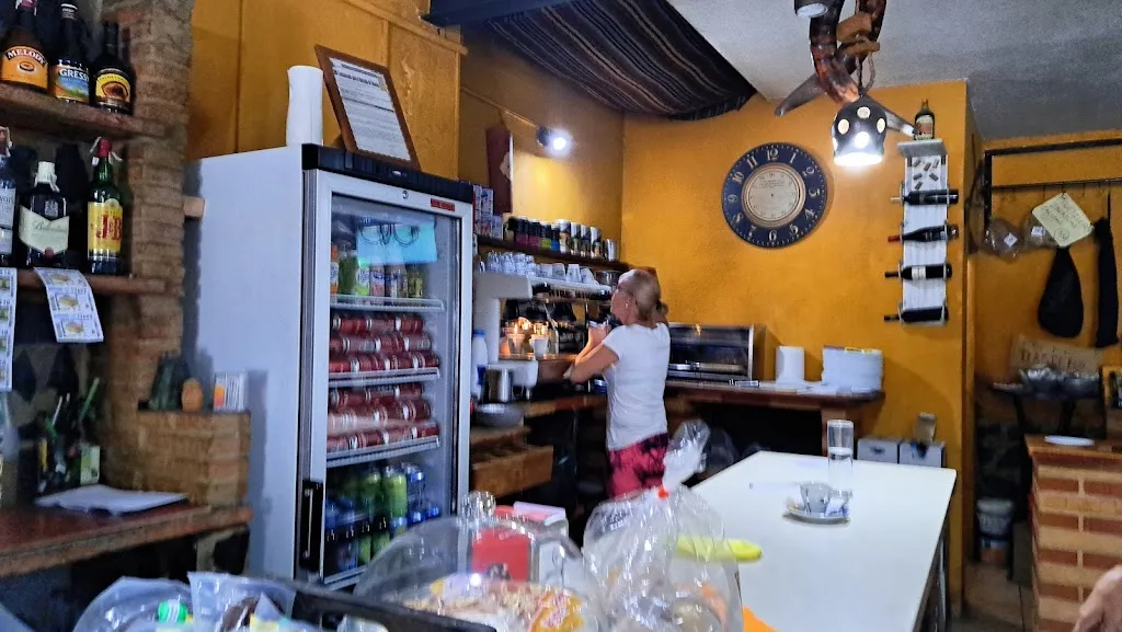 Cafe Bar El Trastero_Cabezas Rubias_slider_image_1