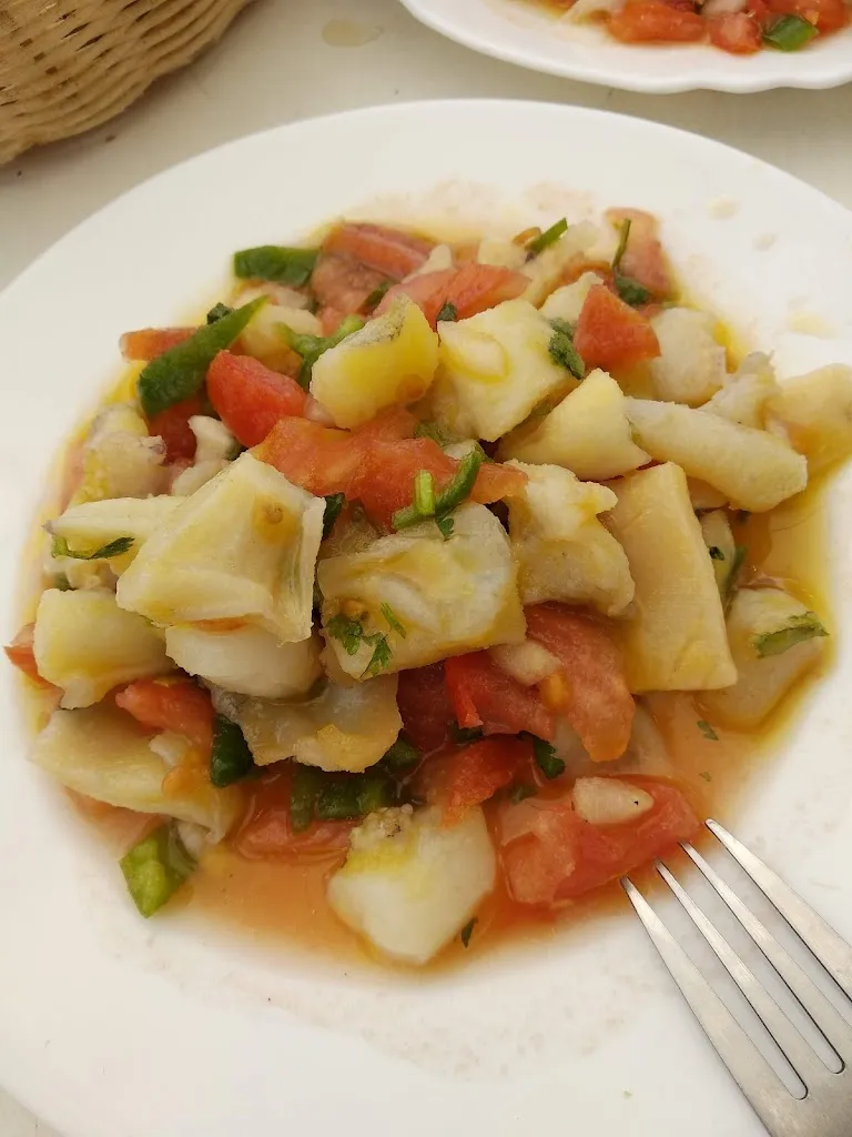 Bar lorin restaurant in Cabezas Rubias