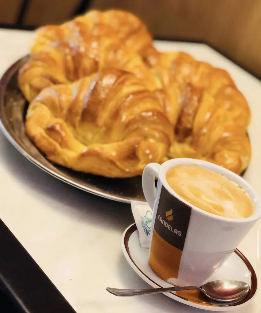 Cafetería Cervecería Ligeth_Almonte_slider_image_2