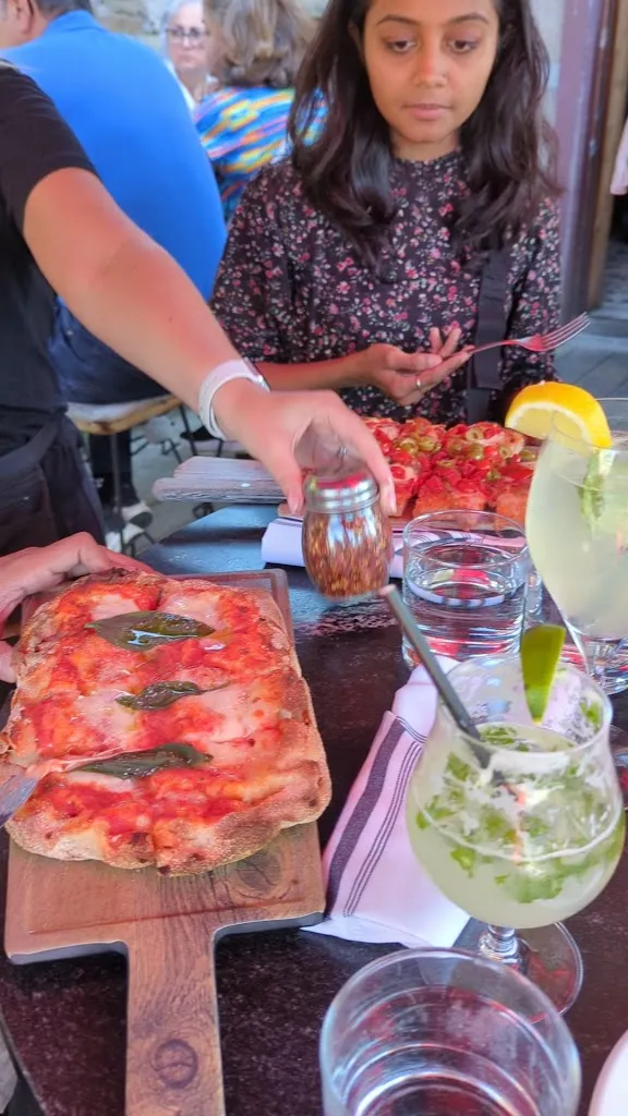 Joe's Italian Kitchen_Almonte_slider_image_2