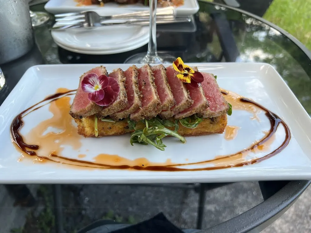 The Monte Lounge_Almonte_slider_image_3