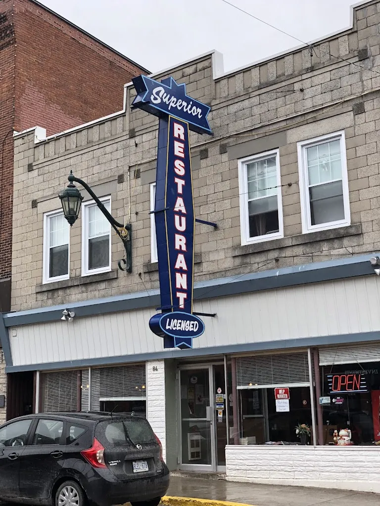 Superior Restaurant restaurant in Almonte
