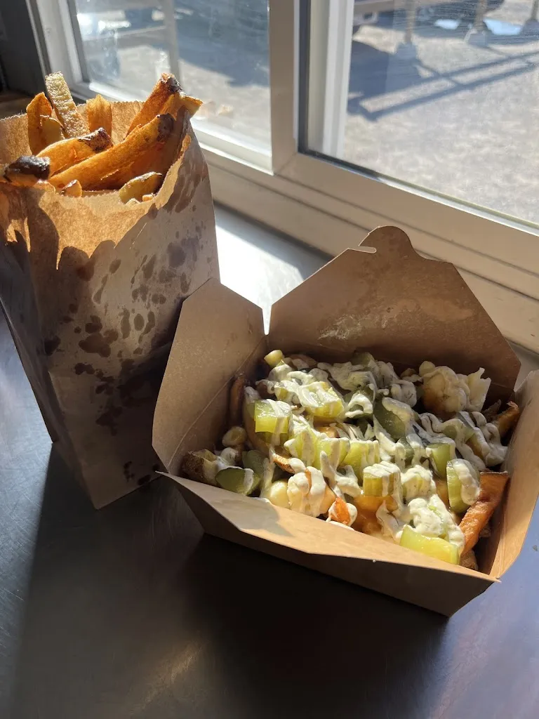 Keisha Mae_Smash N Dash Smashburgers_Almonte_Bewertung