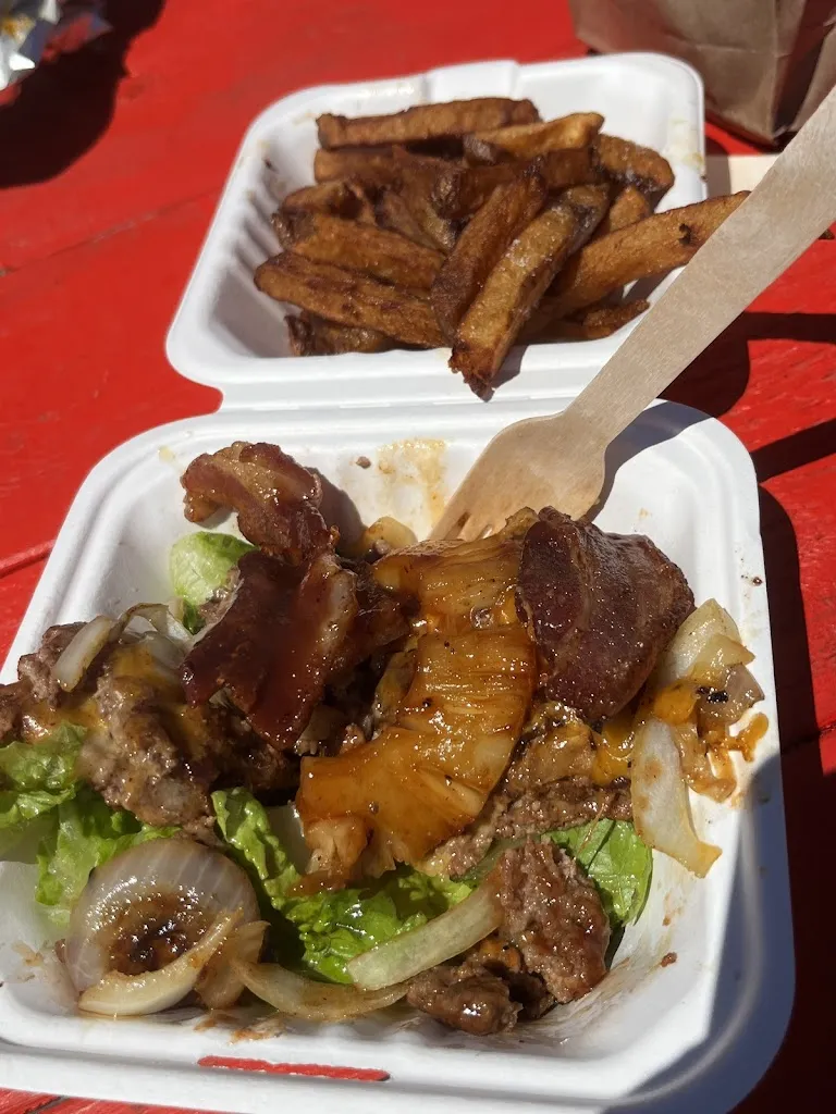 Teri White_Smash N Dash Smashburgers_Almonte_Bewertung