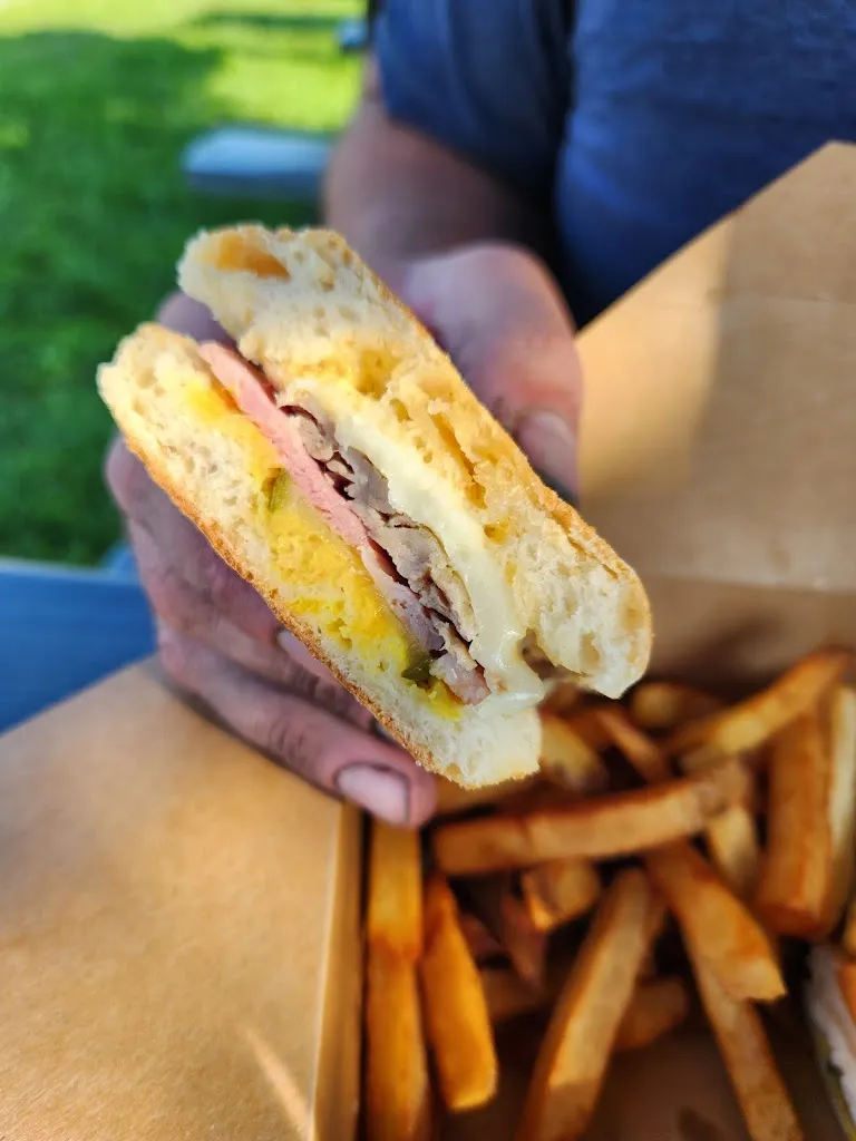 Menu_The Cuban Mix_Almonte_image_9