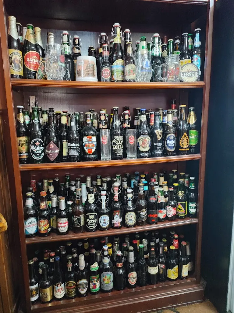 CERVECERIA LOS JUNCOS restaurant in Almonte