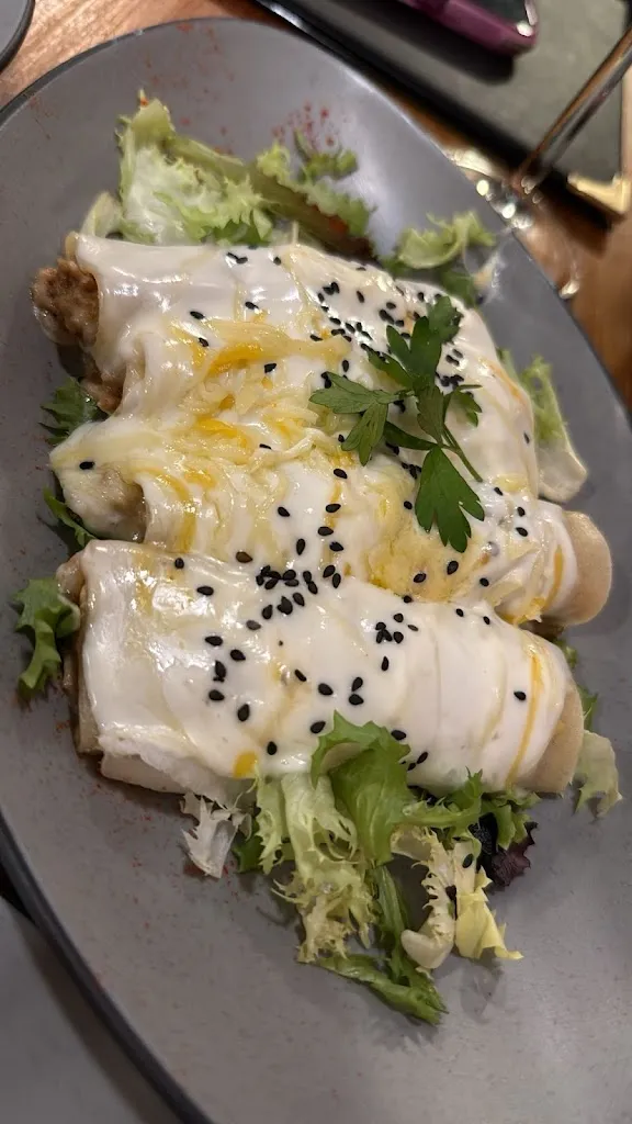 Yasmina Infantes_La Martina Tapas y Vinos_Almonte_review