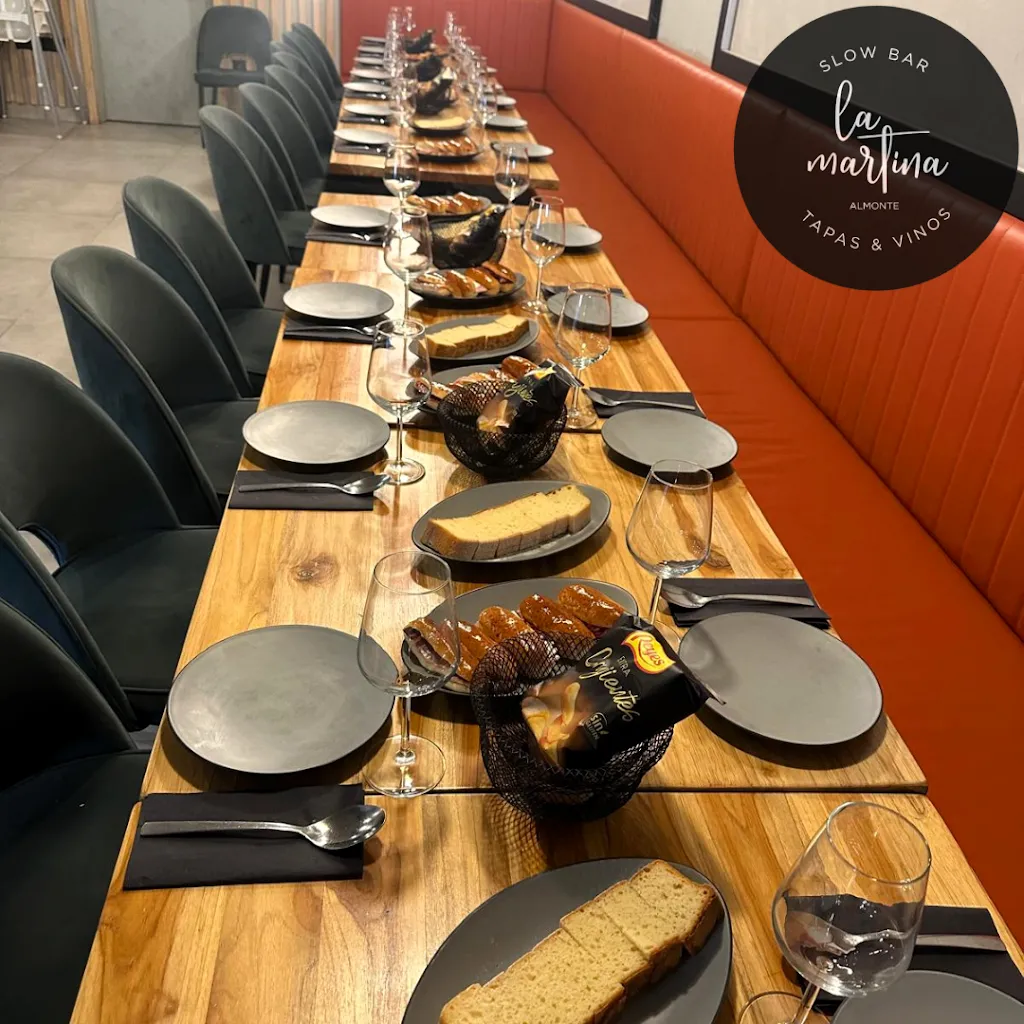 La Martina Tapas y Vinos_Almonte_slider_image_3