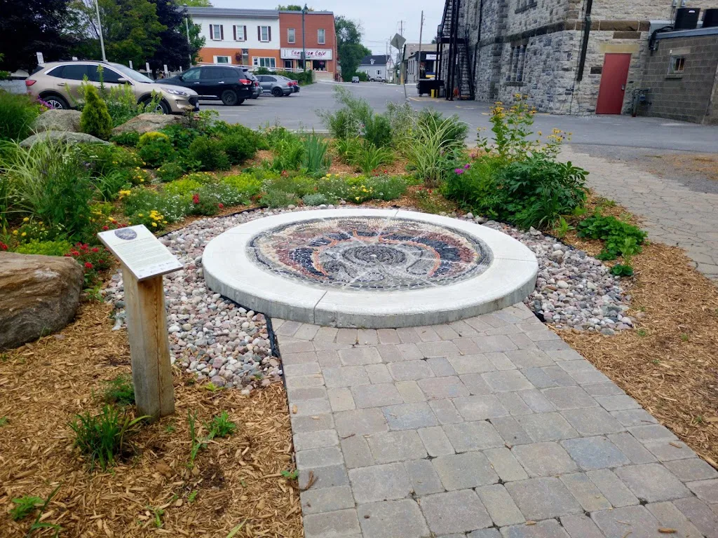 Canadian Cafe Chinese Restaurant_Almonte_slider_image_2