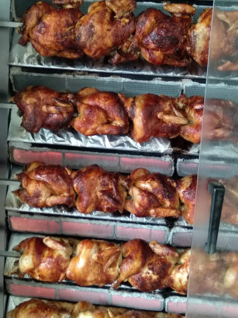 Mari Riquelme_Asador de pollos mila_Benejúzar_review