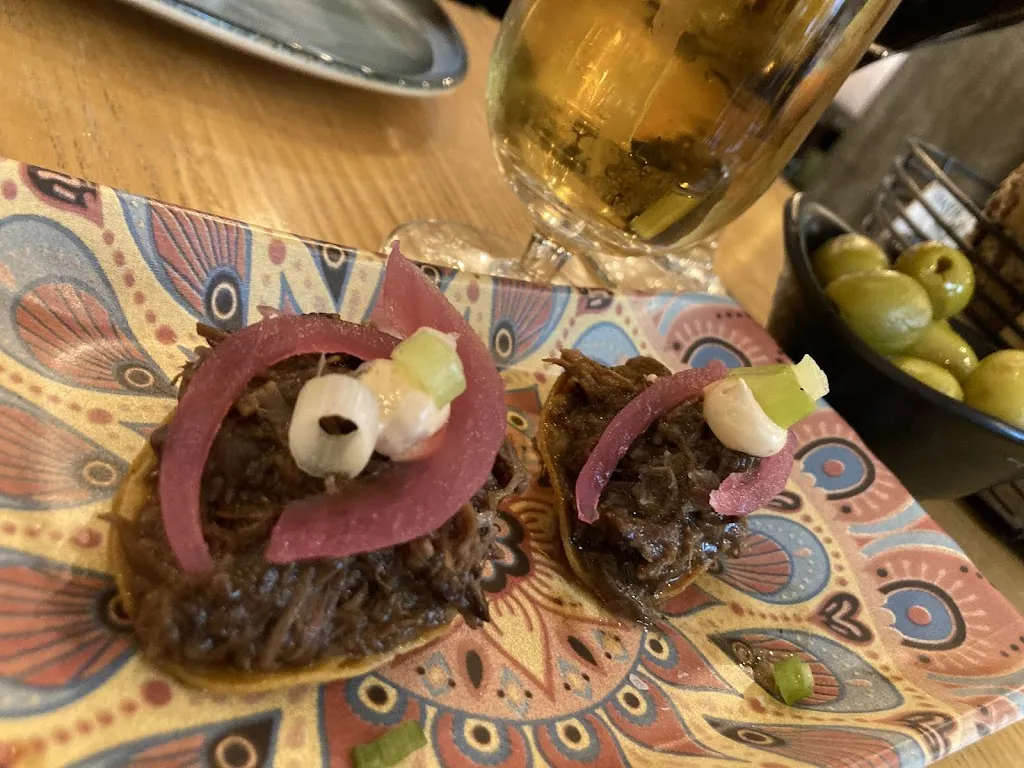 Linda M_Anica Waksman_Almonte_review