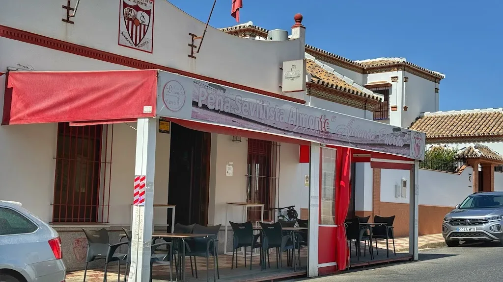 Peña Sevillista "Antonio Puerta" restaurant in Almonte