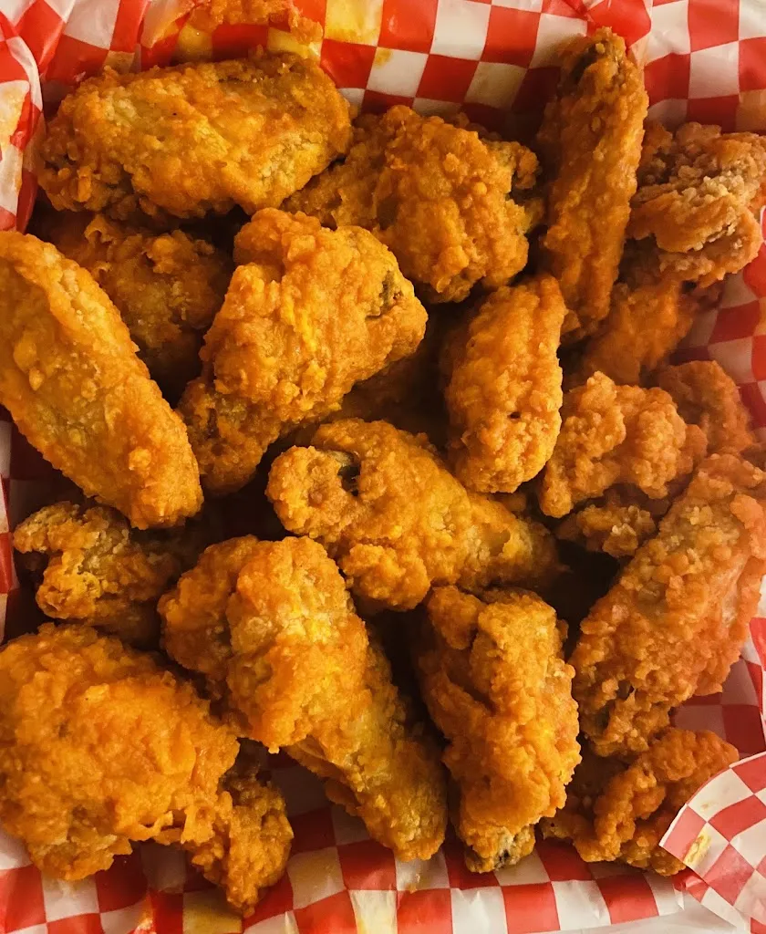 Adele Bissonnette_Mills Kitchen (dine in/delivery/take out)_Almonte_review