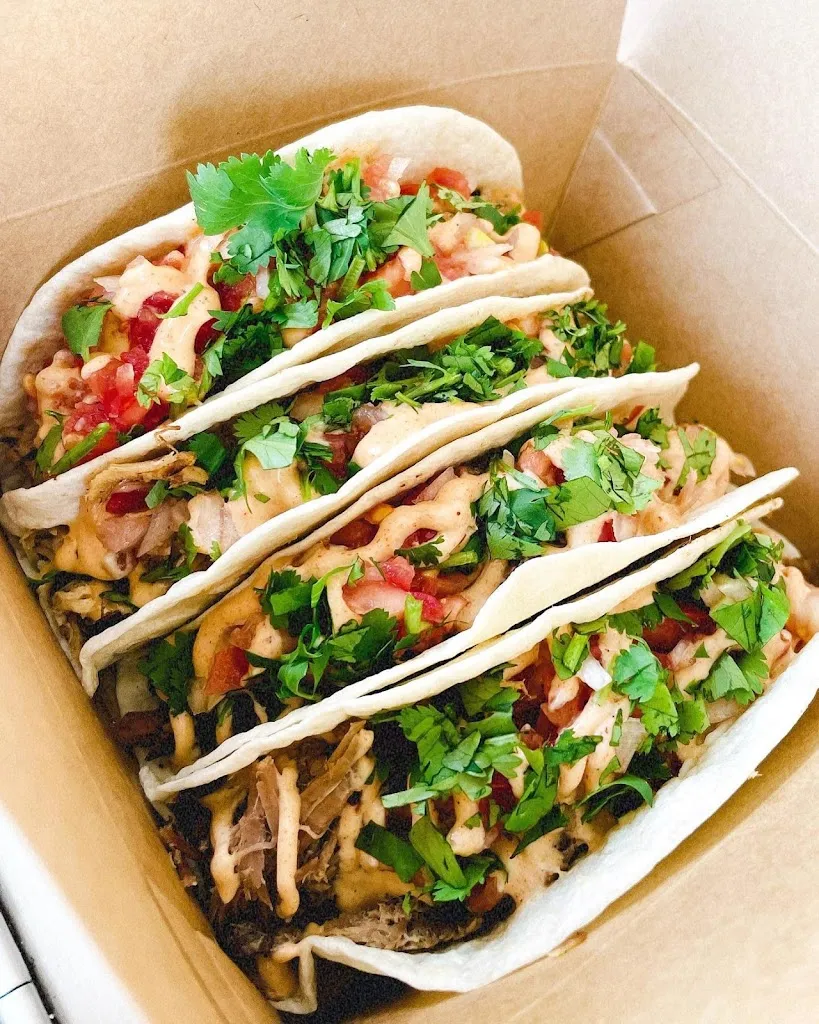 Menu_pura vida food truck_Almonte_image_9