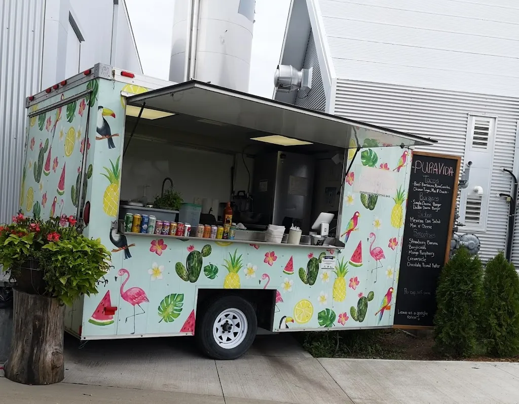 J. Guinto_pura vida food truck_Almonte_review