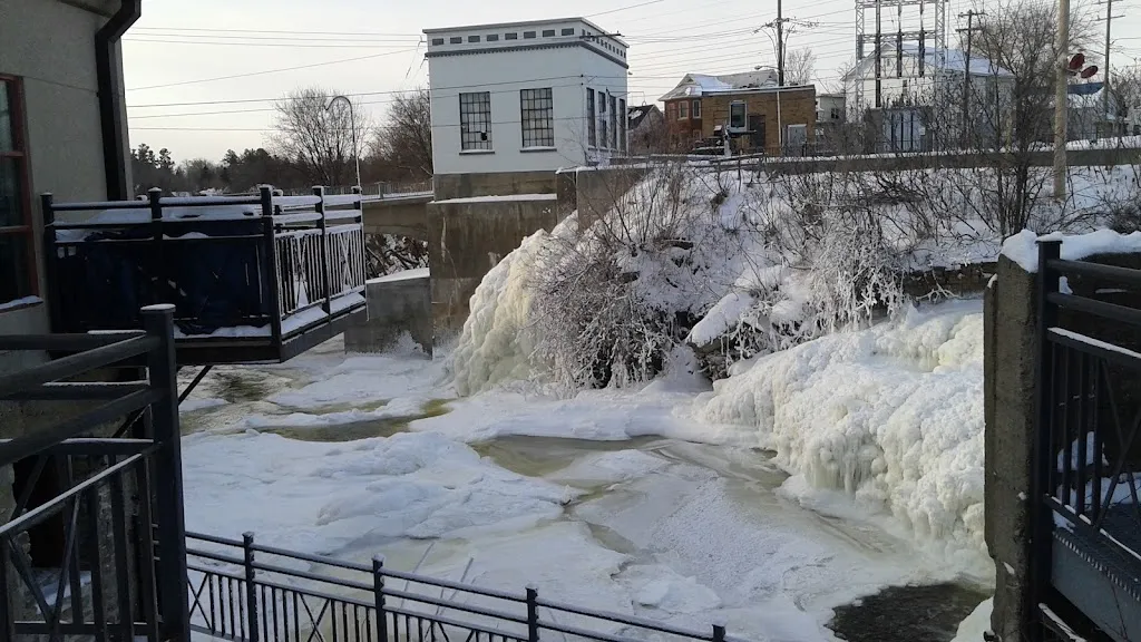 Waterfall Delights Ice Cream_Almonte_slider_image_3