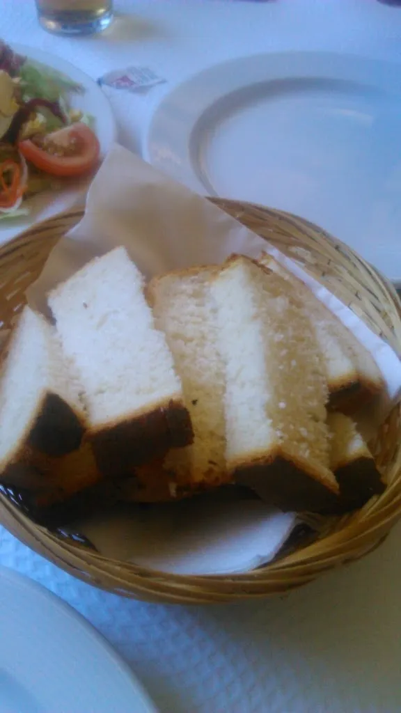 Francisco José Rodríguez Gálvez_Bar Meson La Fuente_Cañaveral de León_review