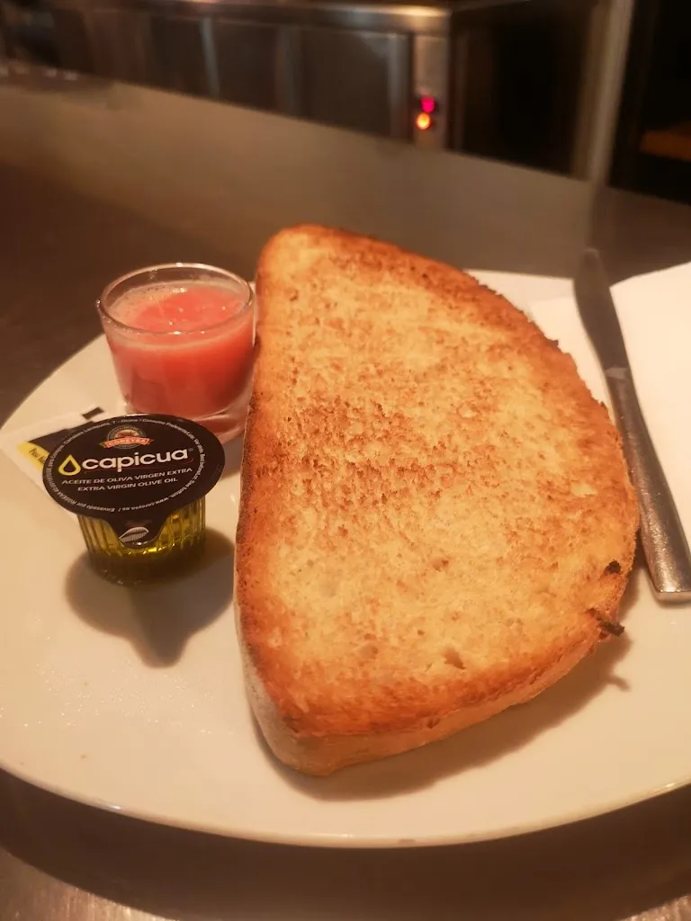 Restaurante Salustiano_Calañas_slider_image_3