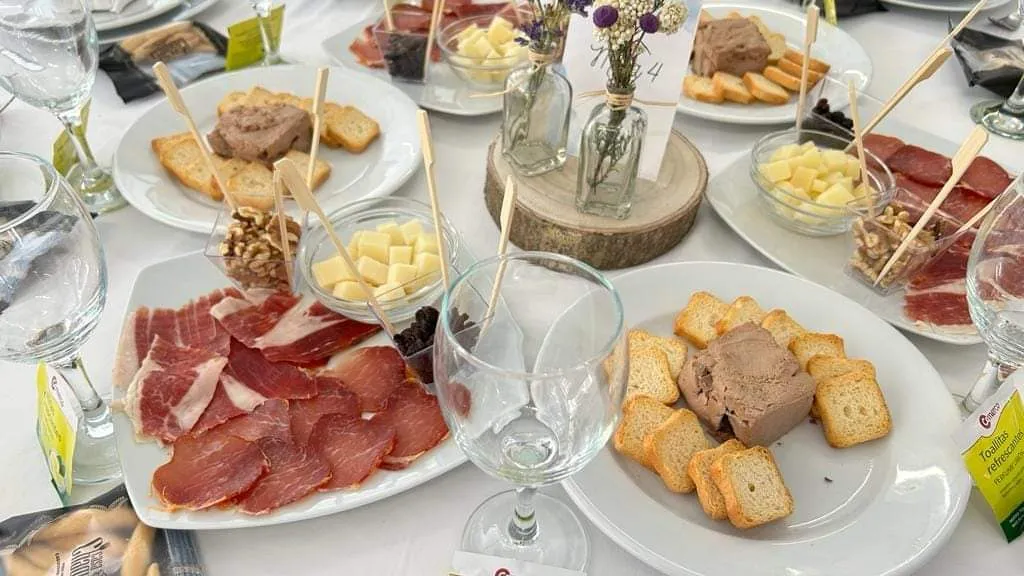 Menu_Bar Restaurante Casa Chaqueta_Calañas_image_1