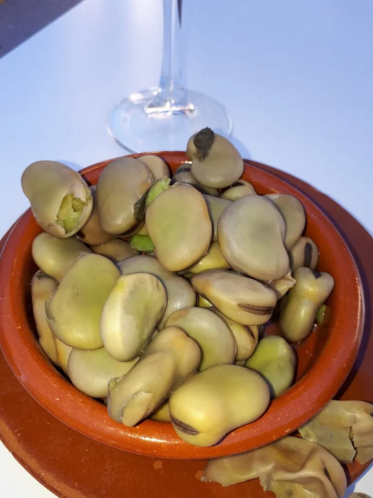 Bar Antares restaurant in Calañas