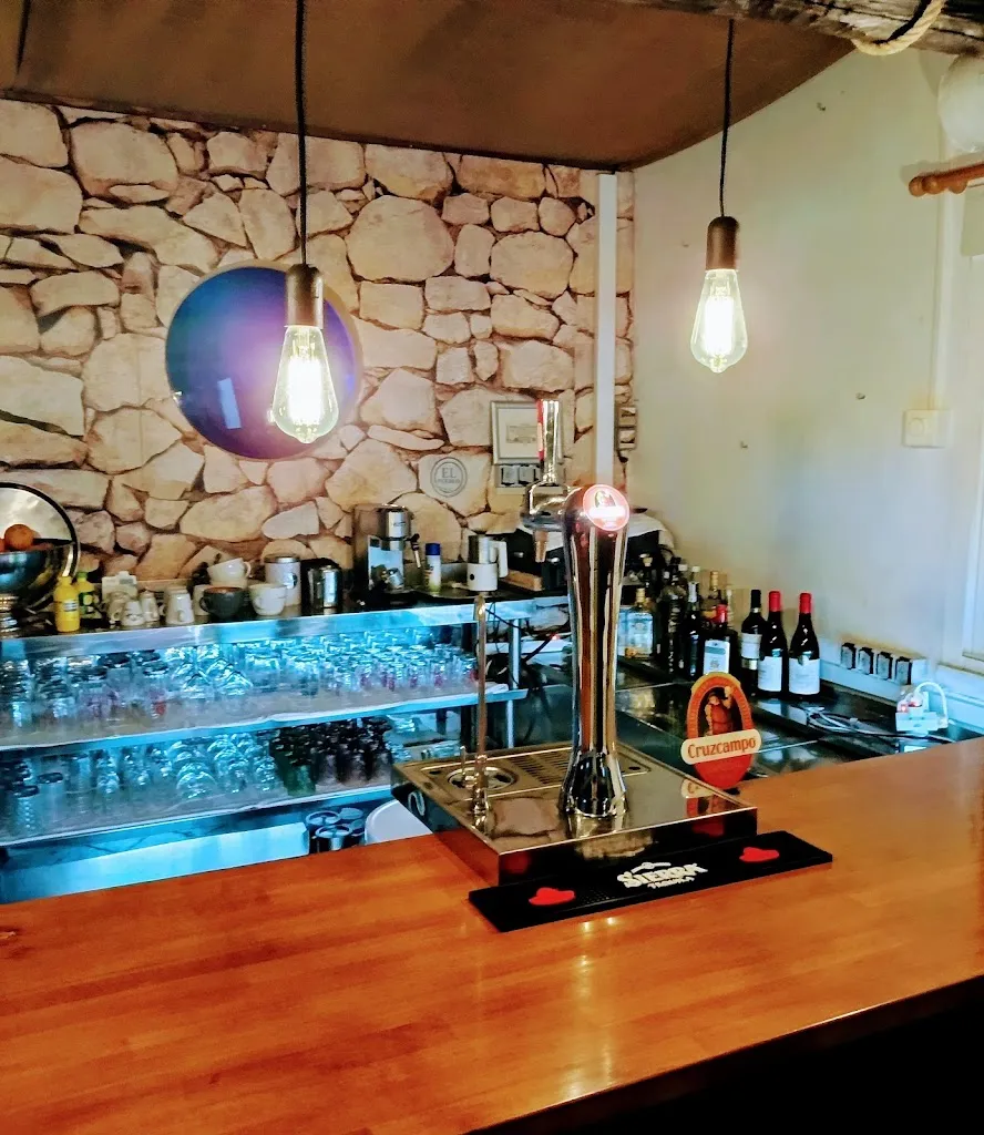 EL PUEBLO -Bar-_Calañas_slider_image_1